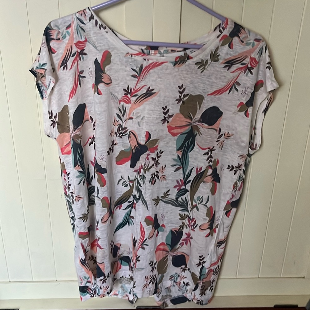Rachel Zoe White Floral Short Sleeve Tee